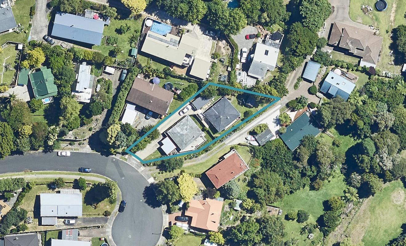 5B Fairmont Terrace, Otumoetai, Tauranga - Carousel 1