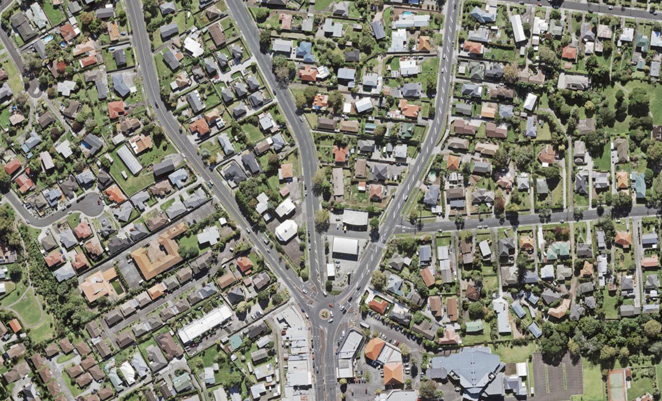 1/17 Norcross Avenue, Henderson, Auckland - Carousel 1