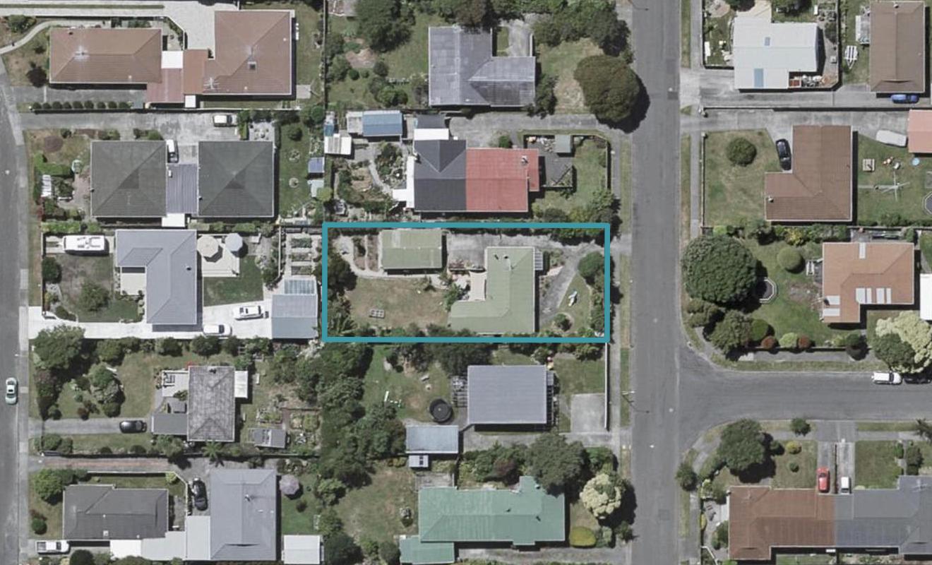 12 Matai Street, Waikanae - Carousel 1