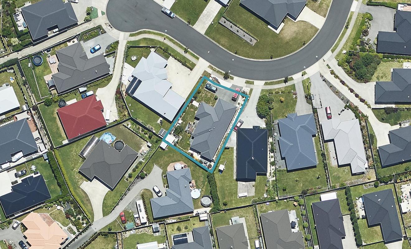 27 Bryan Gallagher Place, Welcome Bay, Tauranga - Carousel 1