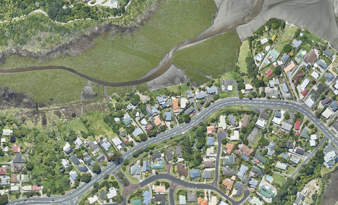 129 Welcome Bay Road, Welcome Bay, Tauranga - Carousel 1