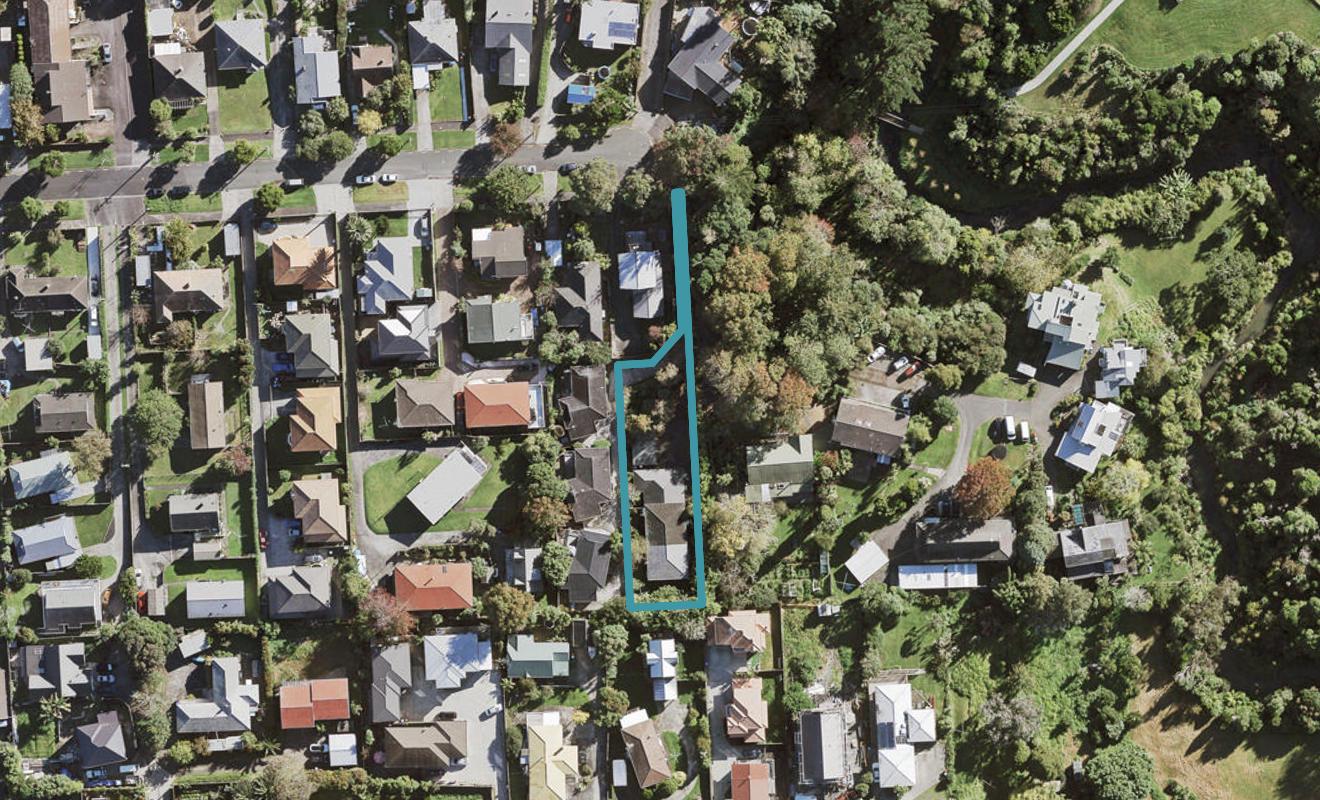 2/0 Cradock Street, Avondale, Auckland - Carousel 1