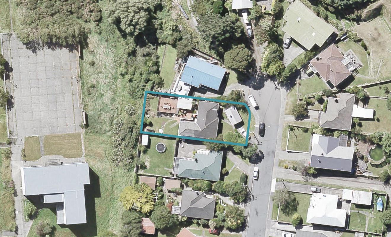 19 Isabel Grove, Wainuiomata, Lower Hutt - Carousel 1