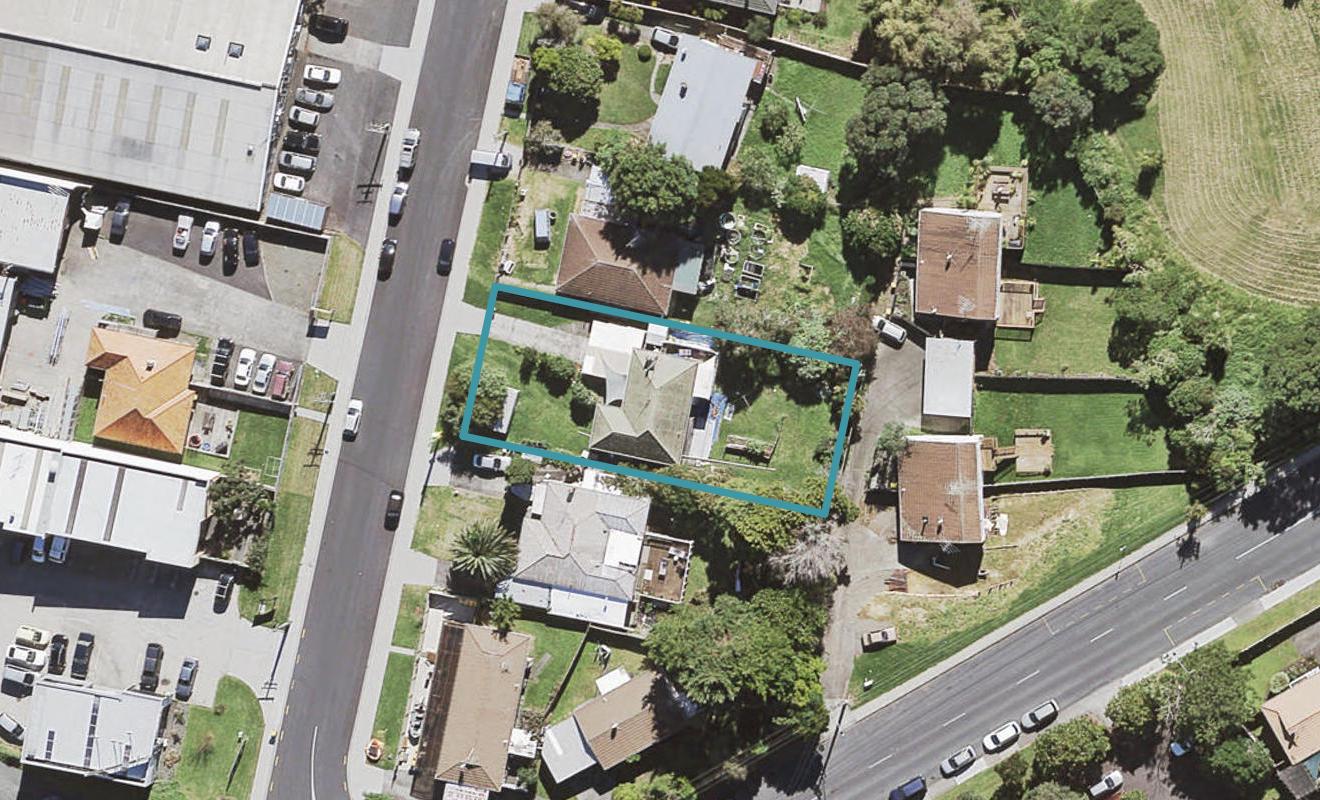 5 Kahika Road, Birkdale, Auckland - Carousel 1