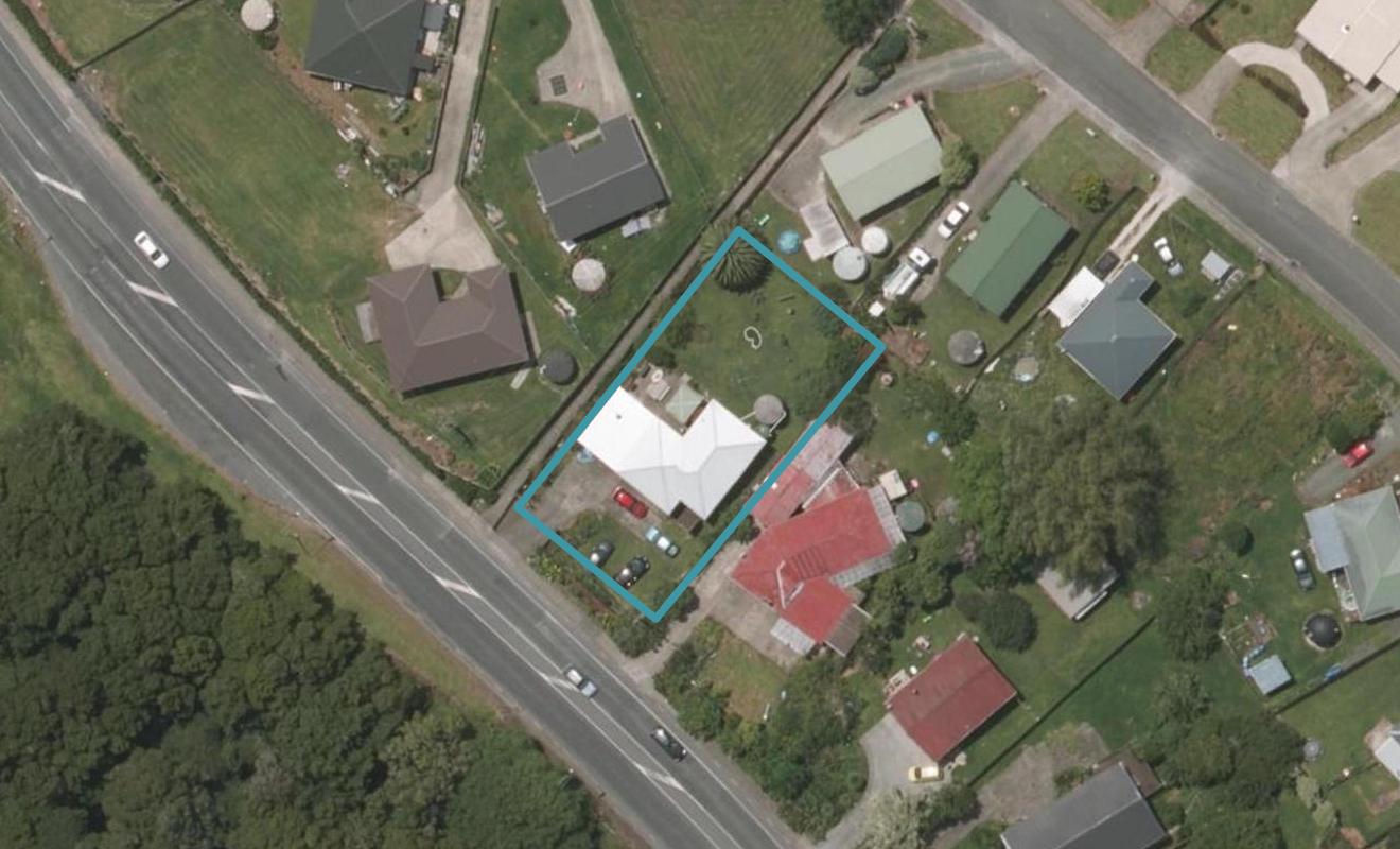 1896 State Highway 1, Kaiwaka - Carousel 1
