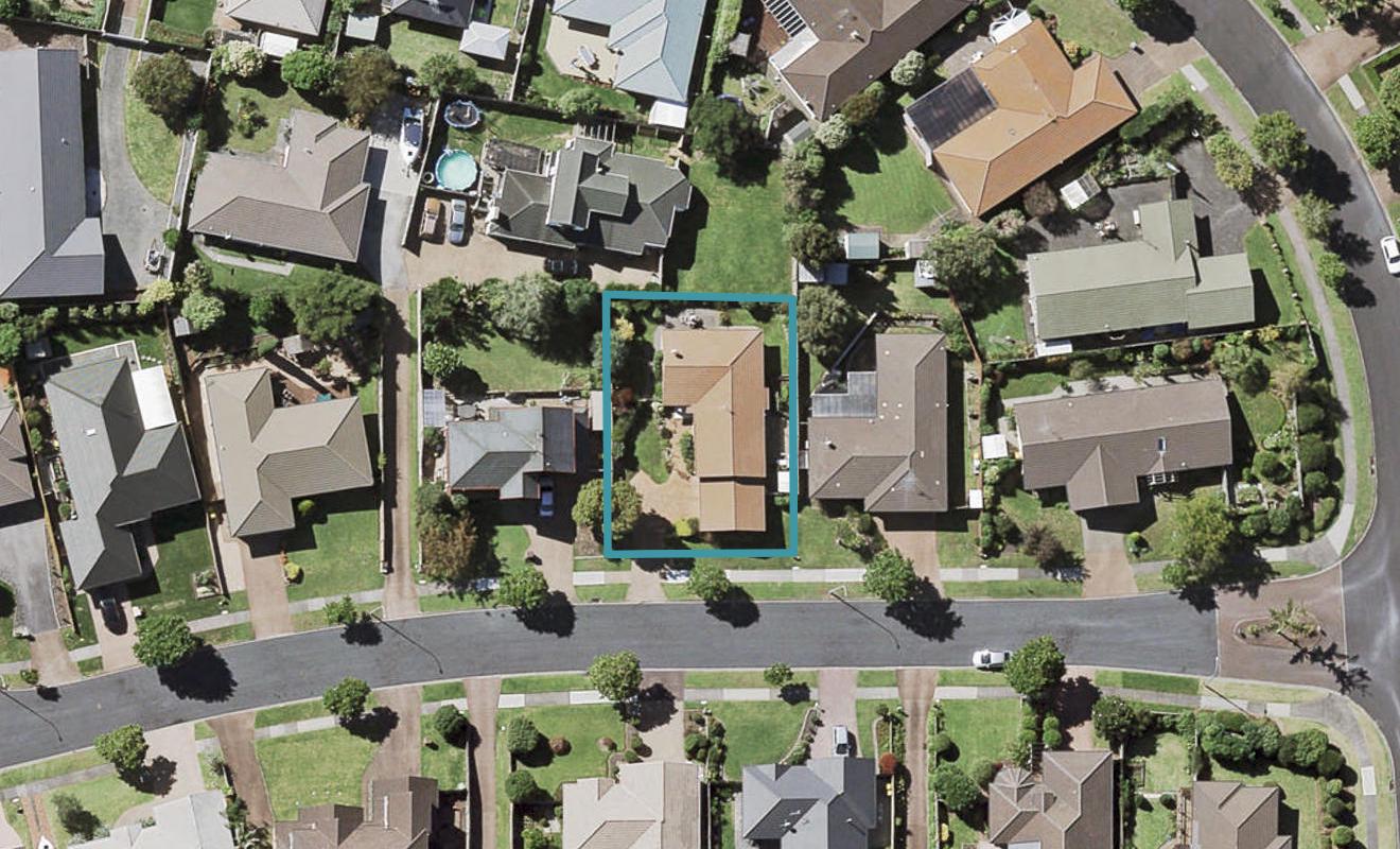 5 Simon Owen Place, Golflands, Auckland - Carousel 1