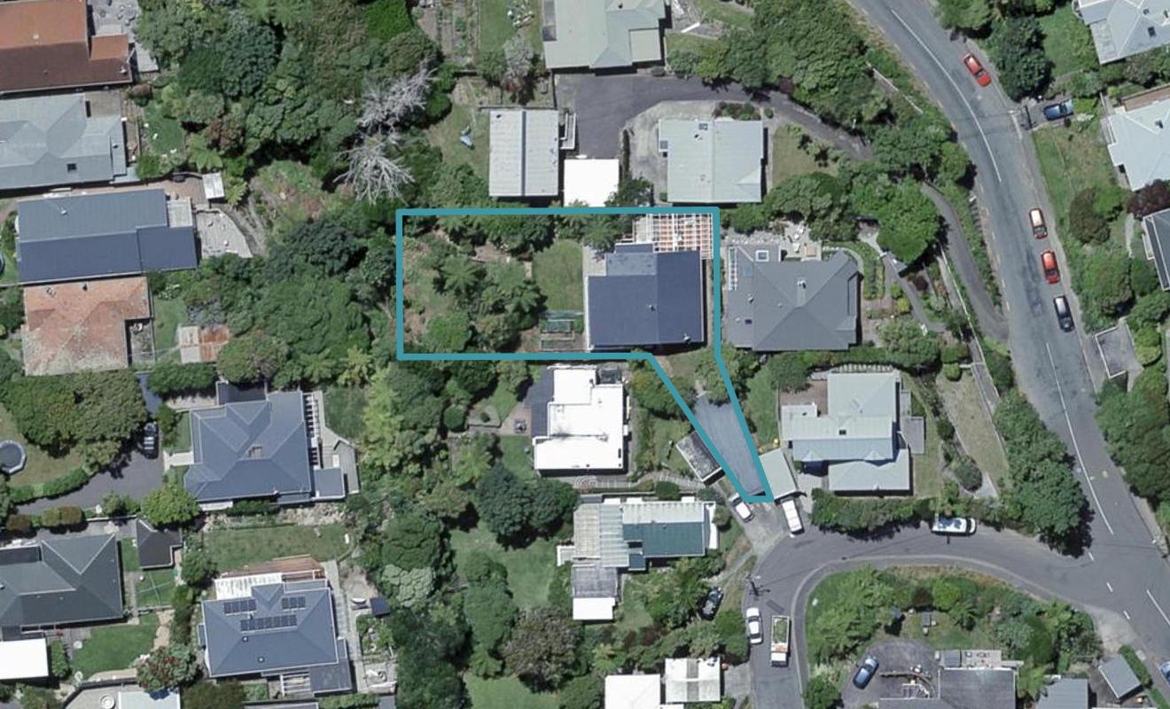 39 Farm Road, Northland, Wellington - Carousel 1