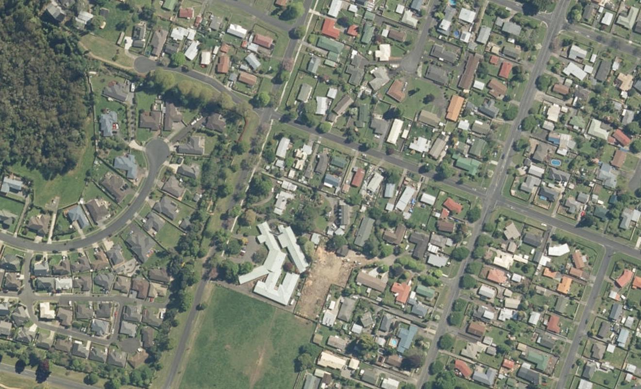 166 Burns Street, Leamington, Cambridge - Carousel 1
