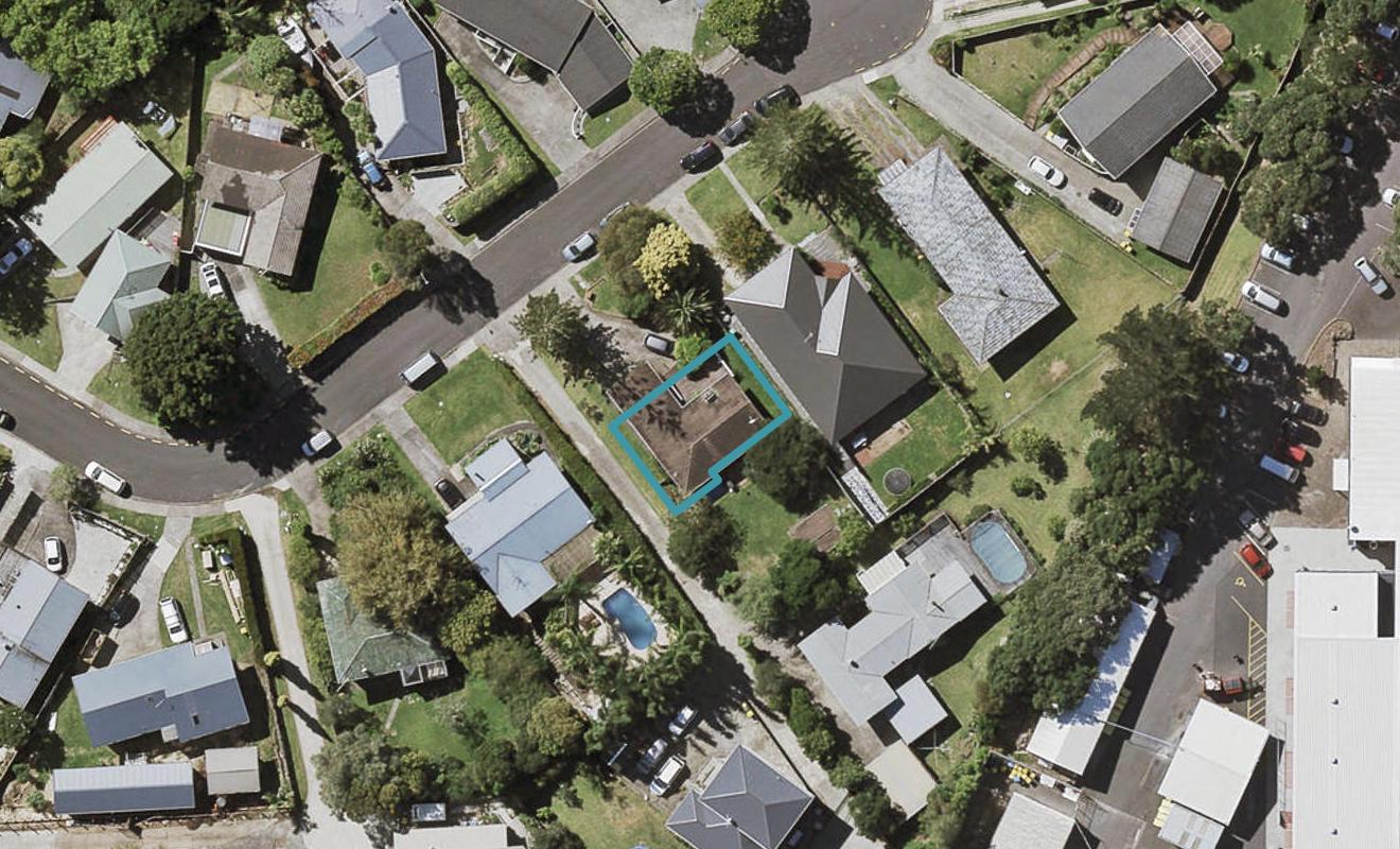 107B Bond Crescent, Forrest Hill, Auckland - Carousel 1