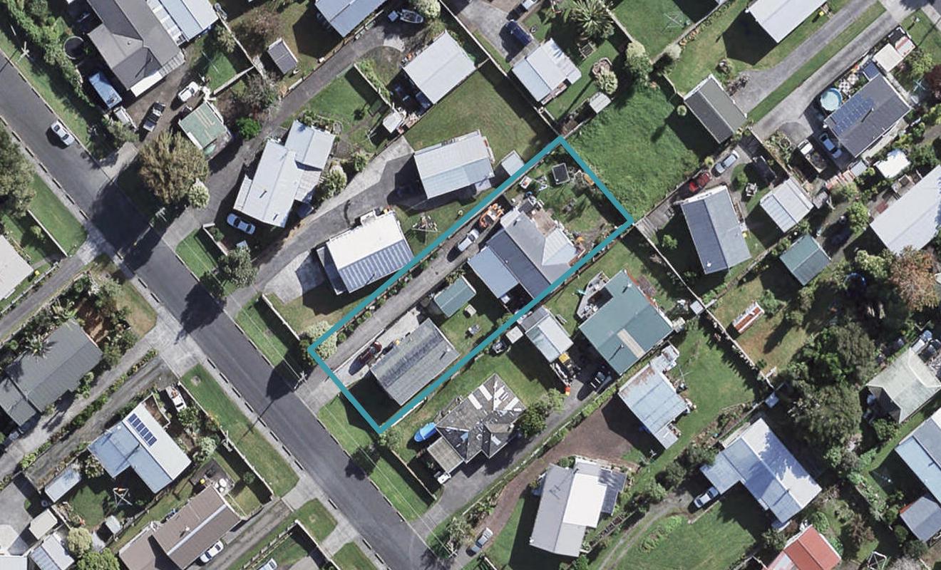 7A Te Moau Avenue, Parakai, Helensville - Carousel 1