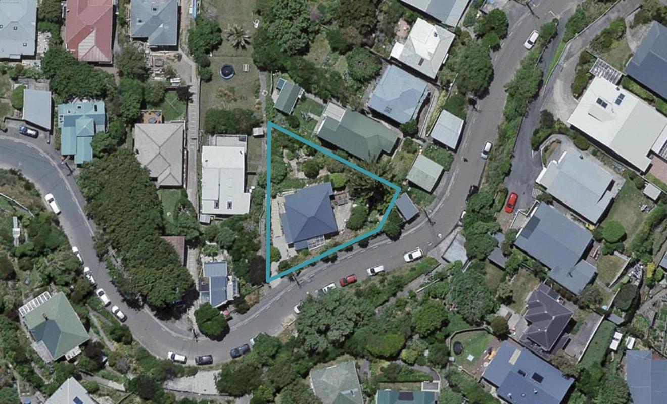26 Sutherland Crescent, Melrose, Wellington - Carousel 1