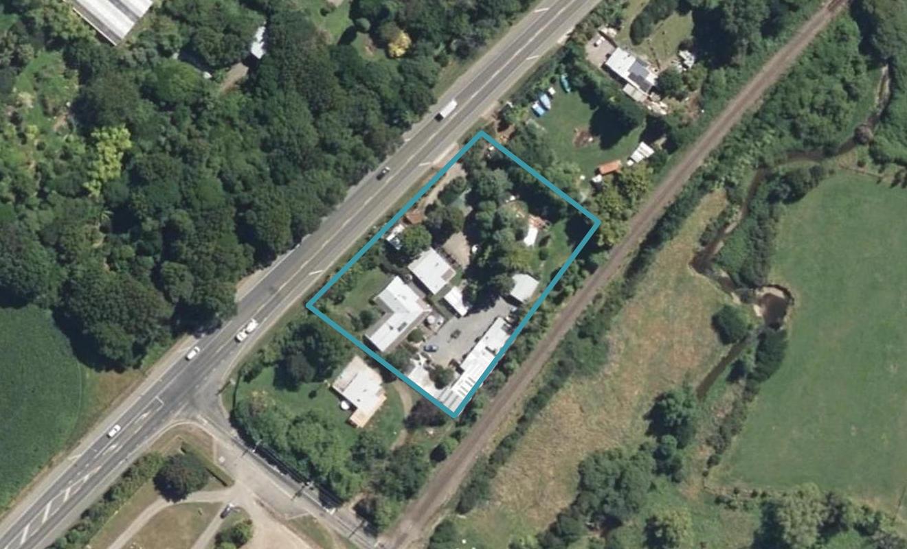 1243 State Highway 1, Manakau, Otaki - Carousel 1