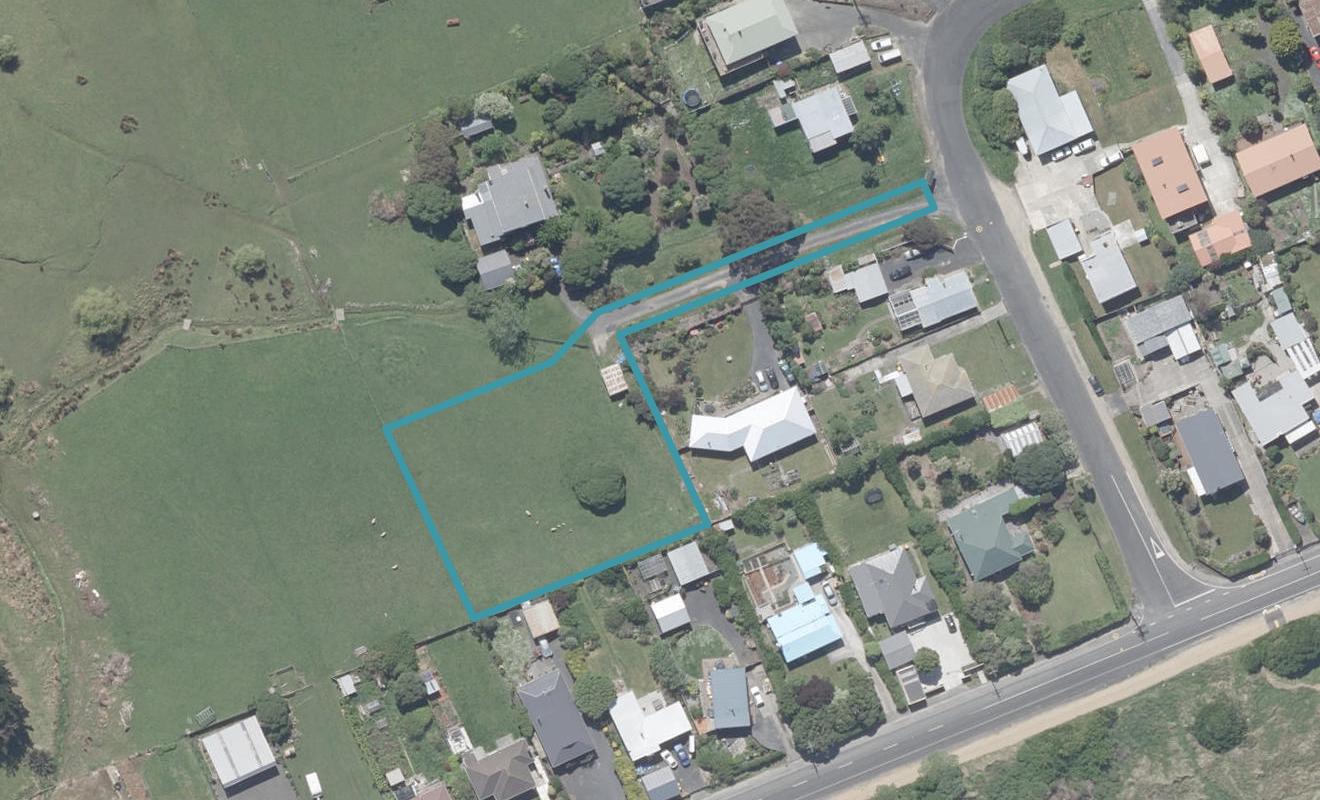 4B Trecastell Street, Brighton, Dunedin - Carousel 1