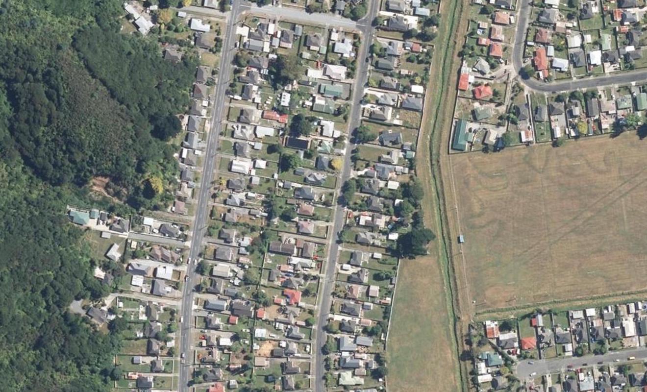 51 Westminster Road, Wainuiomata, Lower Hutt - Carousel 1