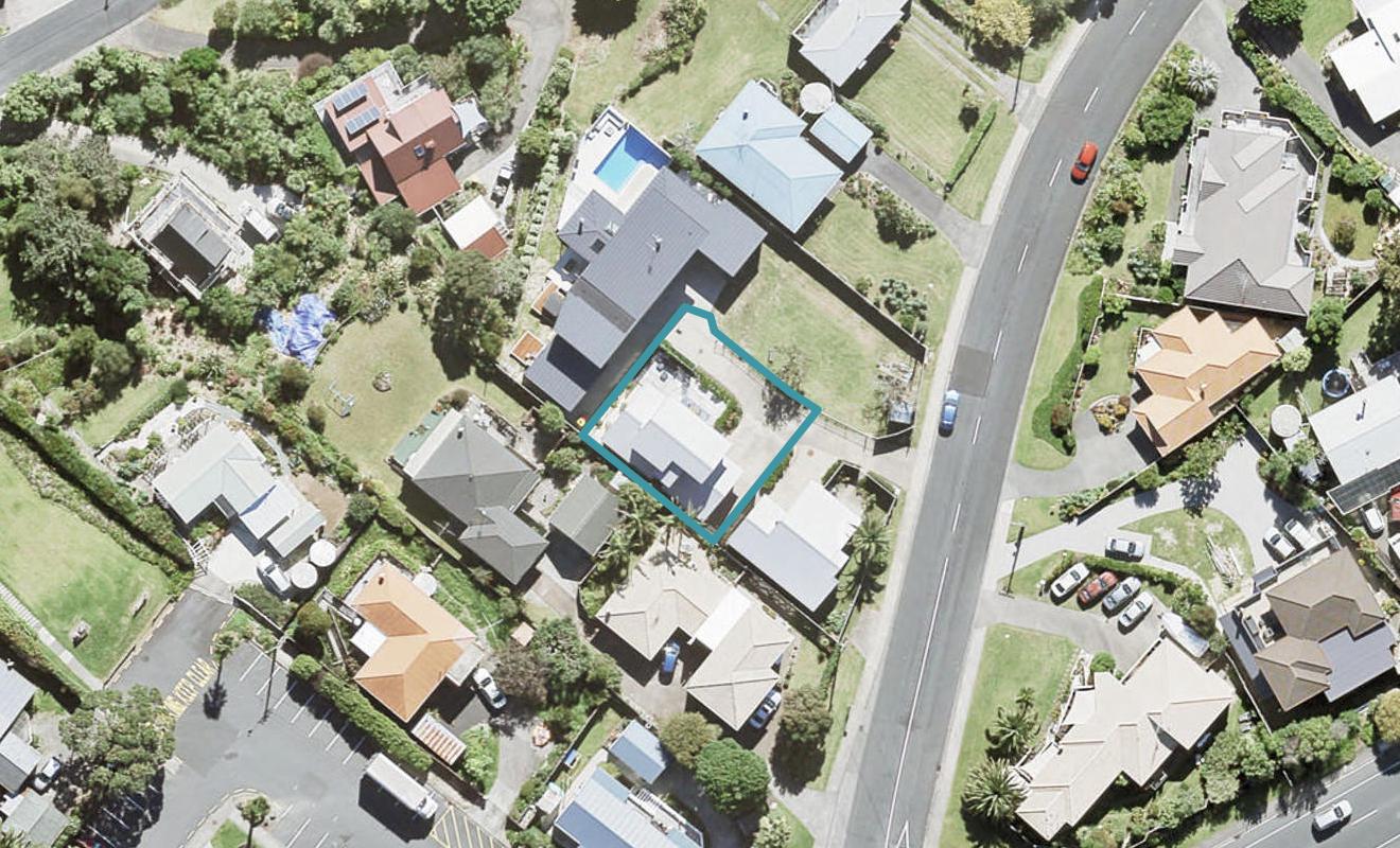 10 Beach Road, Manly, Whangaparaoa - Carousel 1