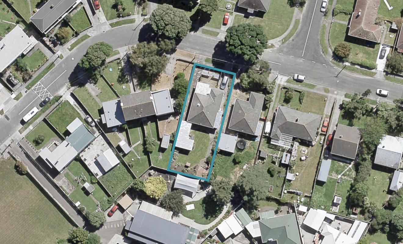 62 Durham Crescent, Fairfield, Lower Hutt - Carousel 1
