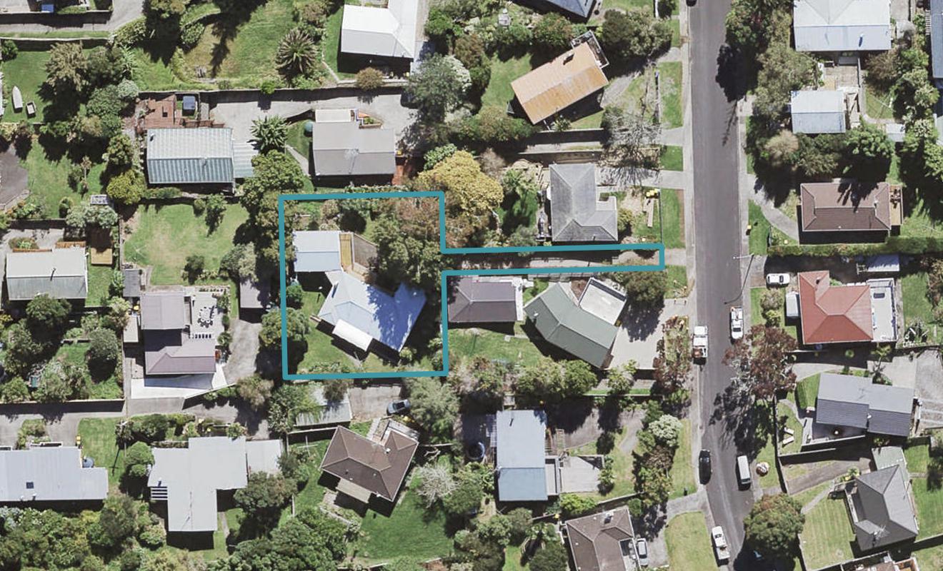 87 Vandeleur Avenue, Birkdale, Auckland - Carousel 1
