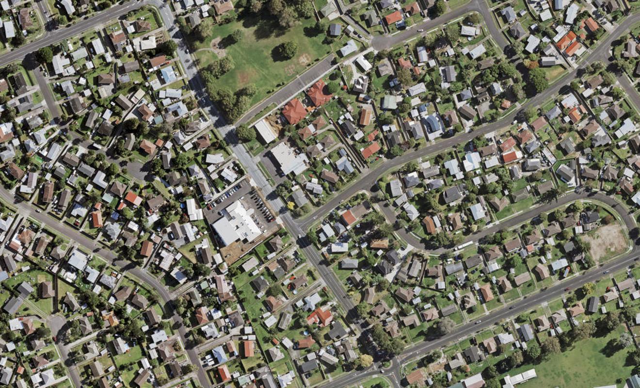 4 Sunlands Drive, Manurewa, Auckland - Carousel 1