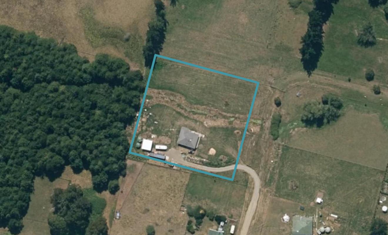 41 Lyall Street, Waipawa - Carousel 1