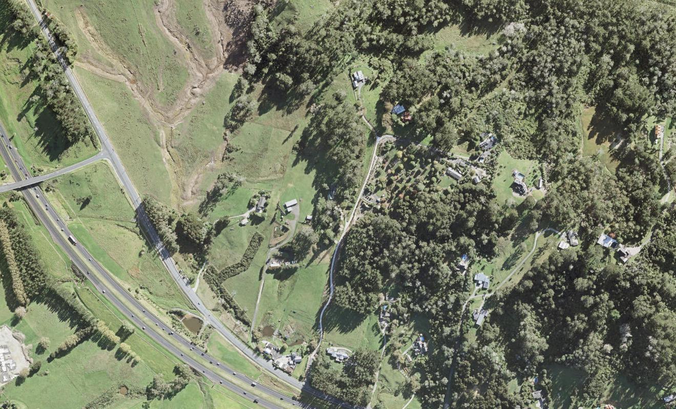 1505 East Coast Road, Albany - Carousel 1