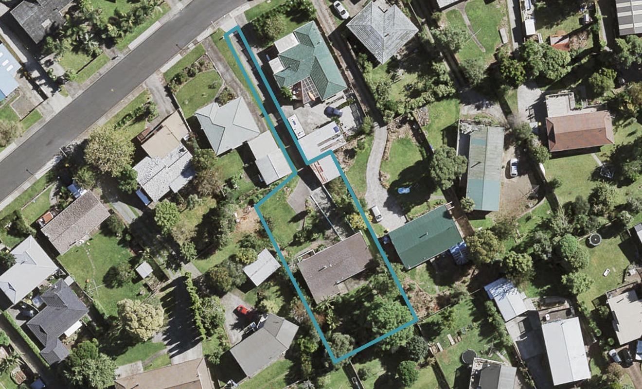 35 Mack Place, Red Hill, Papakura - Carousel 1