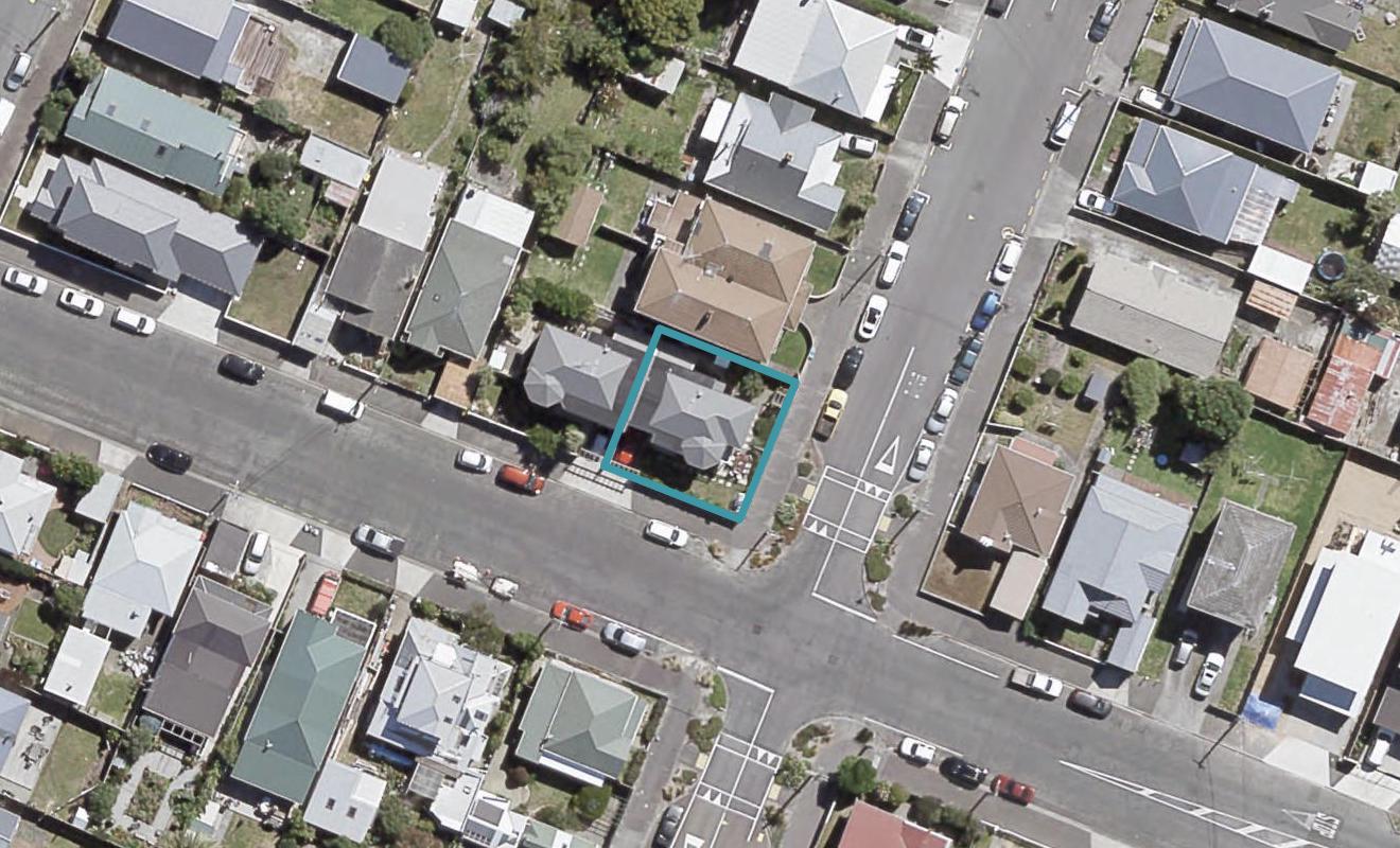 31 Tory Street, Petone, Lower Hutt - Carousel 1