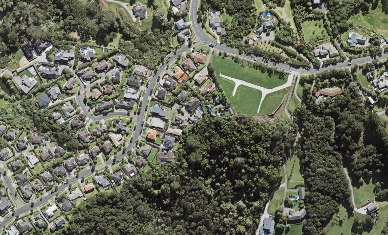 16 Kittiwake Drive, Schnapper Rock, Auckland - Carousel 1