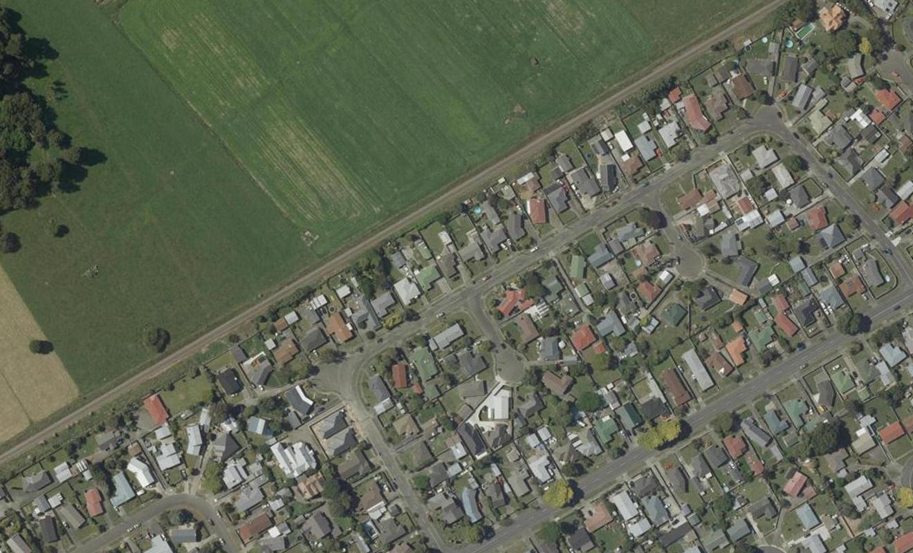 41 Sutherland Crescent, Westbrook, Palmerston North - Carousel 1