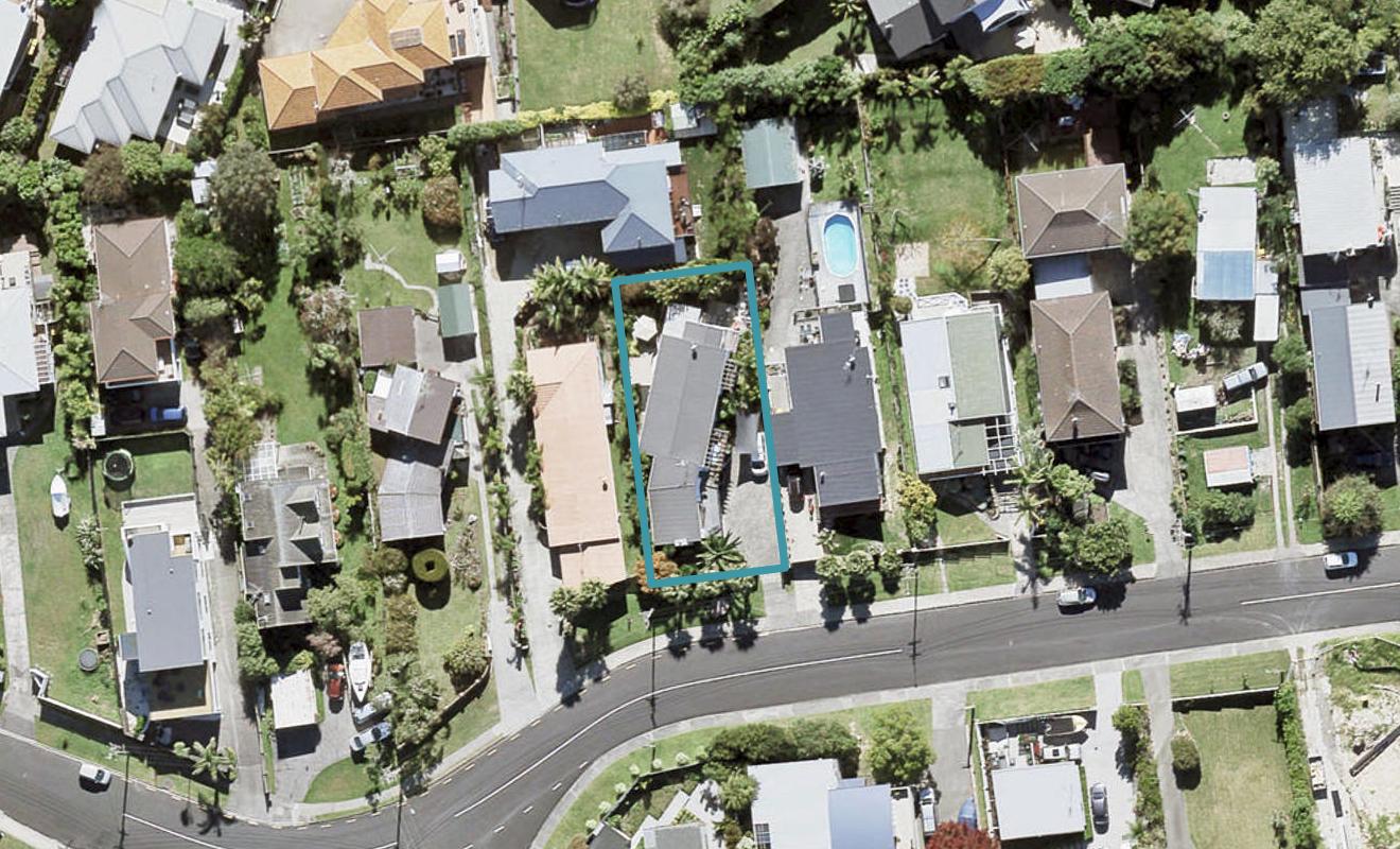 55 Killarney Avenue, Torbay, Auckland - Carousel 1