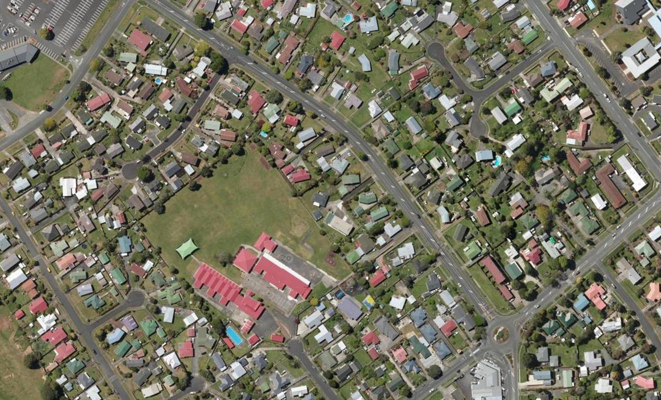 23 Paramount Parade, Tikipunga, Whangarei - Carousel 1