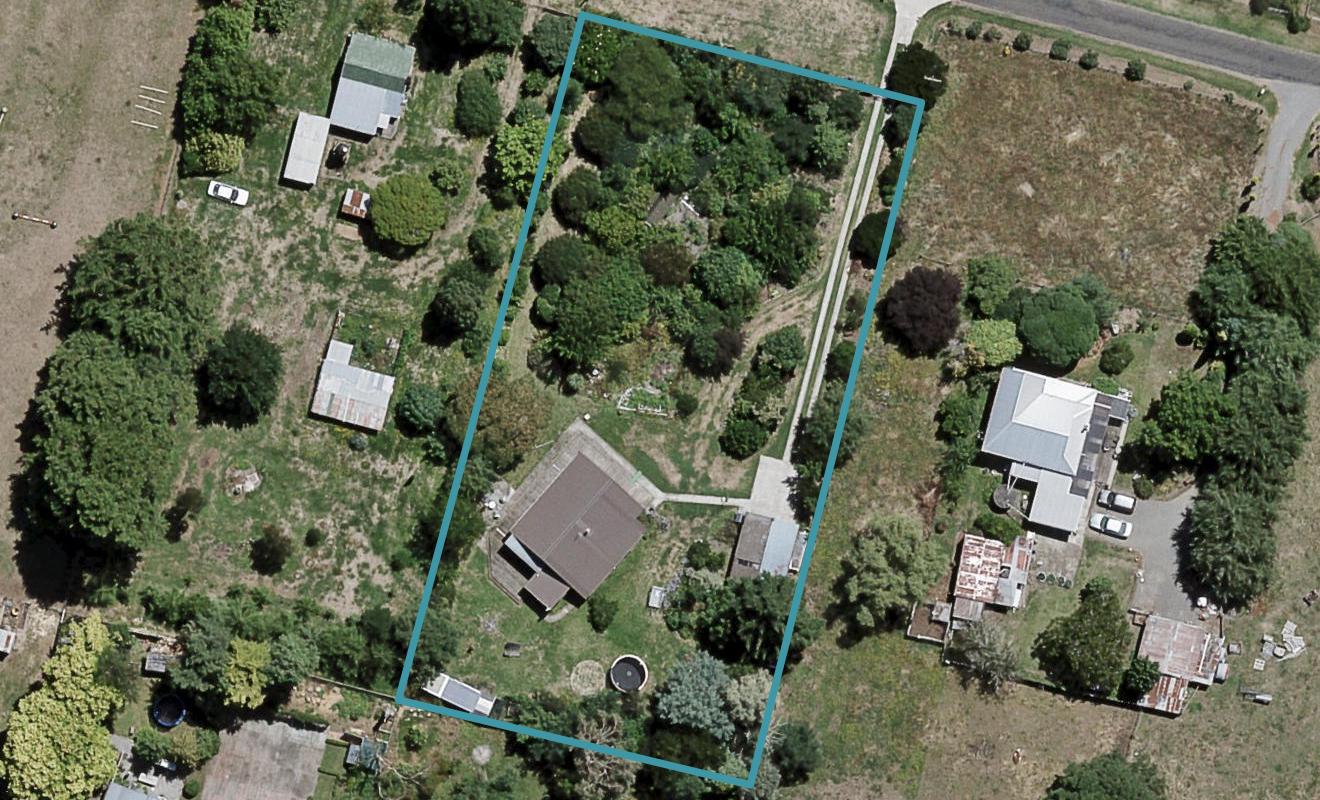 19 Phillips Street, Waipawa - Carousel 1