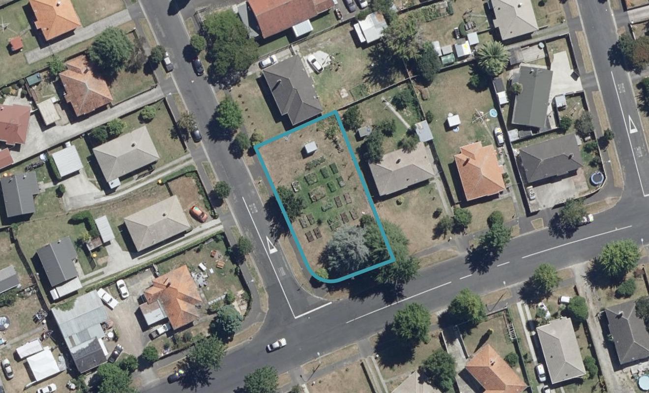 19 Holland Road, Fairfield, Hamilton - Carousel 1