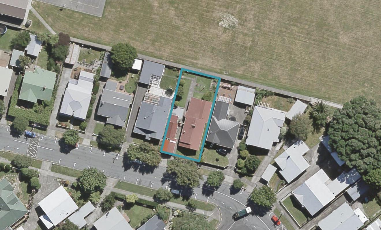 35 Te Mome Road, Alicetown, Lower Hutt - Carousel 1
