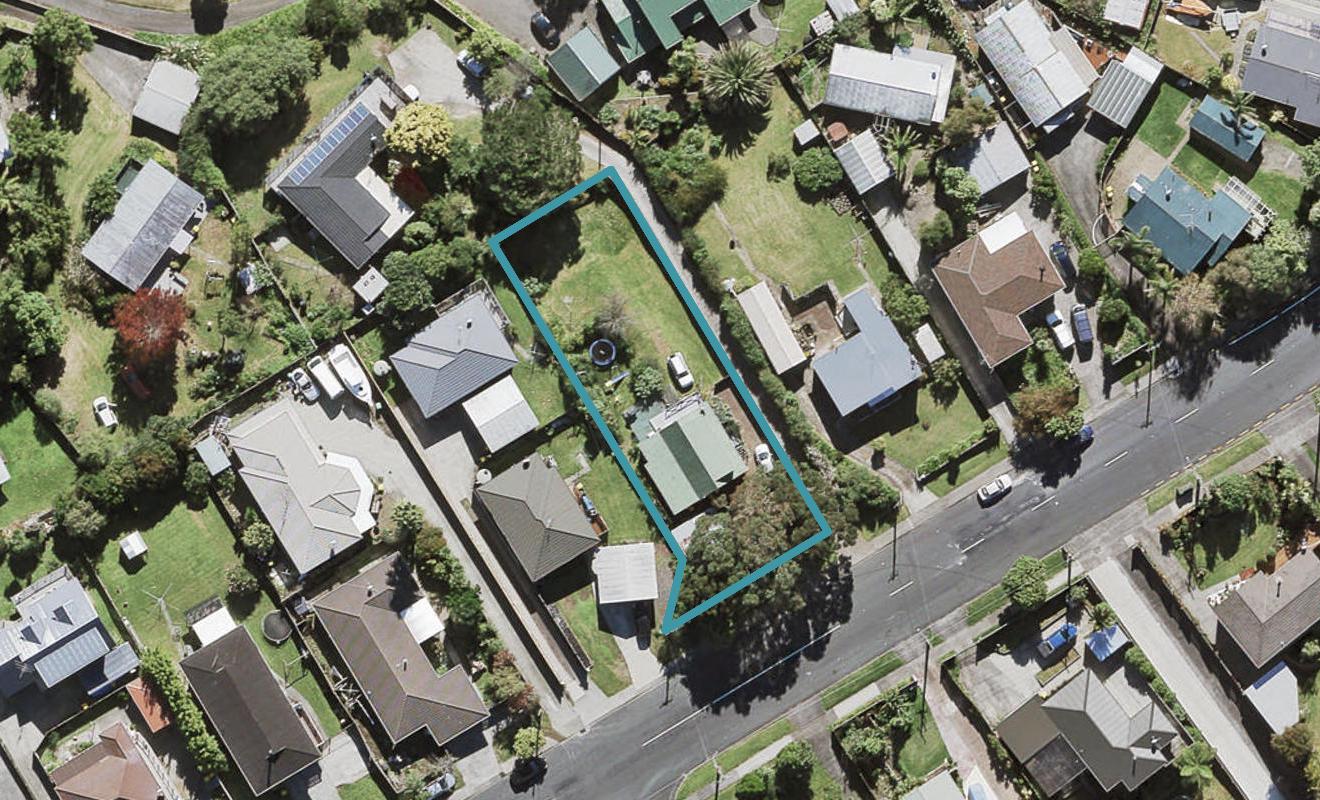 7/43B Waimumu Road, Massey, Auckland - Carousel 1