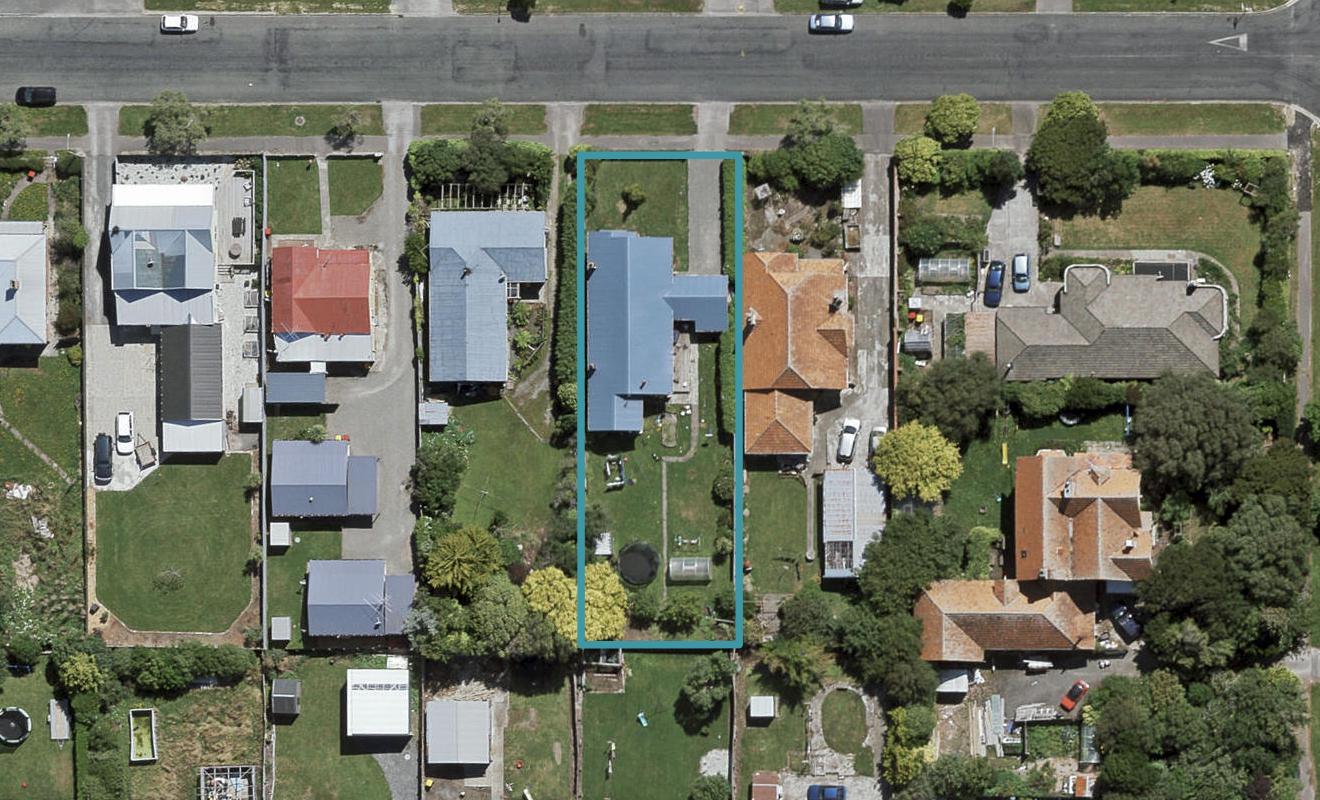 215 Bowmont Street, Georgetown, Invercargill - Carousel 1