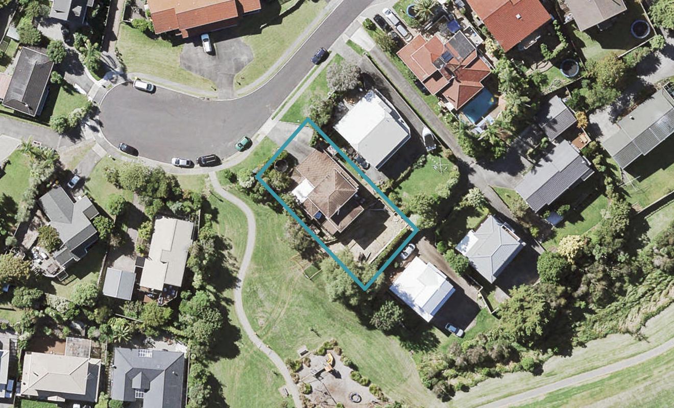 98 Nigel Road, Browns Bay, Auckland - Carousel 1