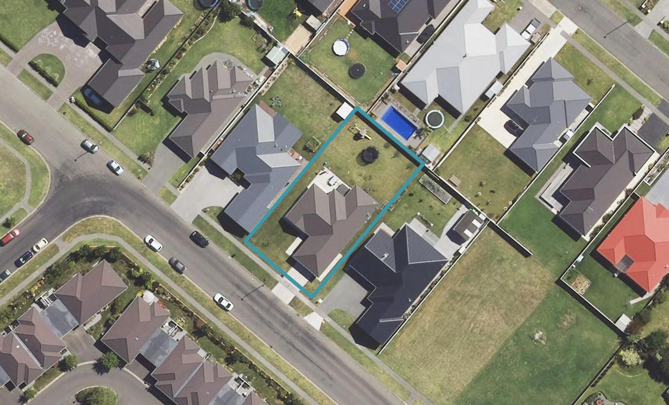 21 Joanne Street, Lytton West, Gisborne - Carousel 1