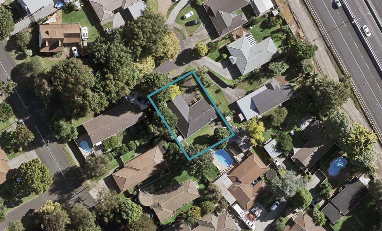 3 Biscay Place, Conifer Grove, Takanini - Carousel 1