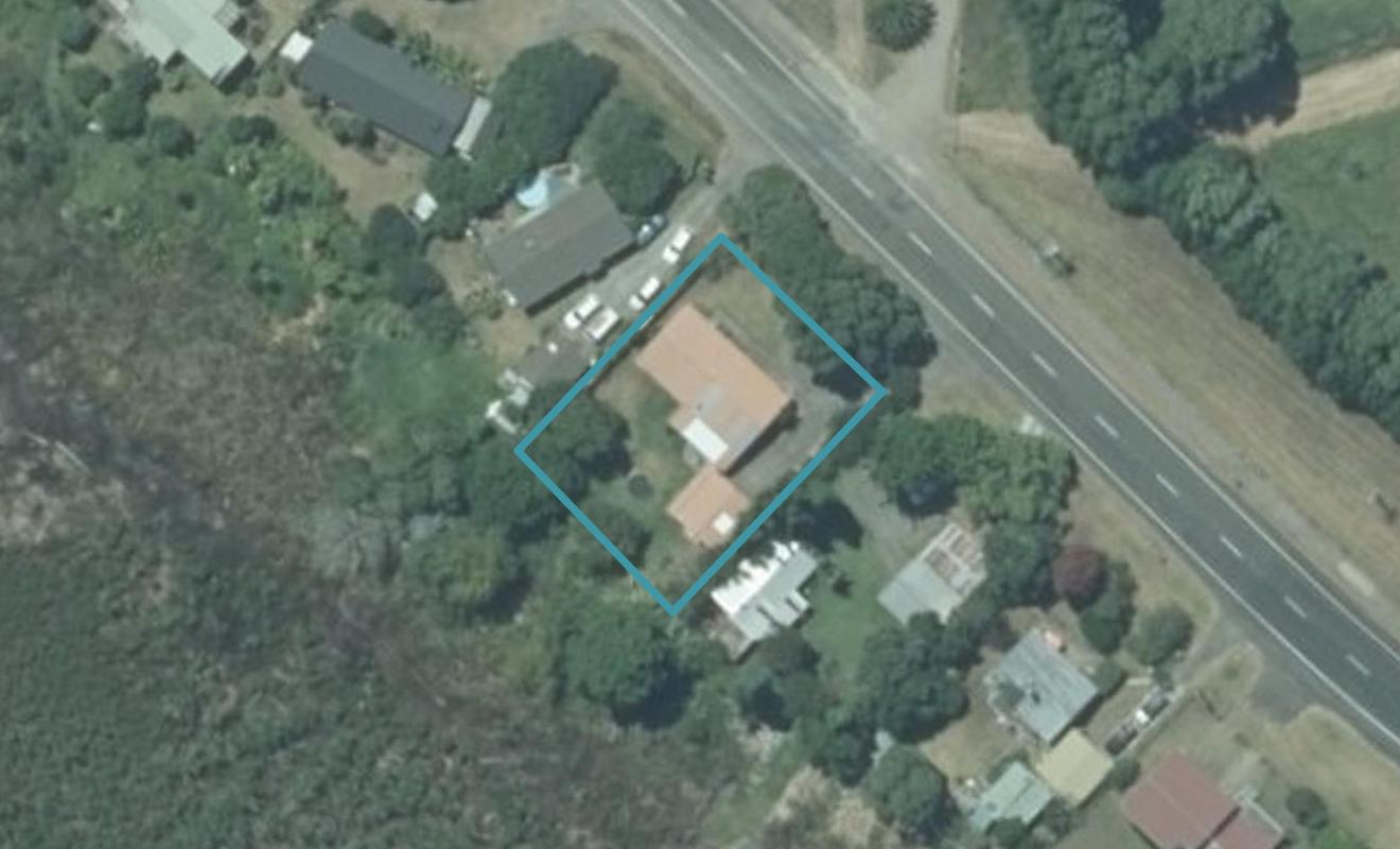 187 South Highway West, Whitianga - Carousel 1