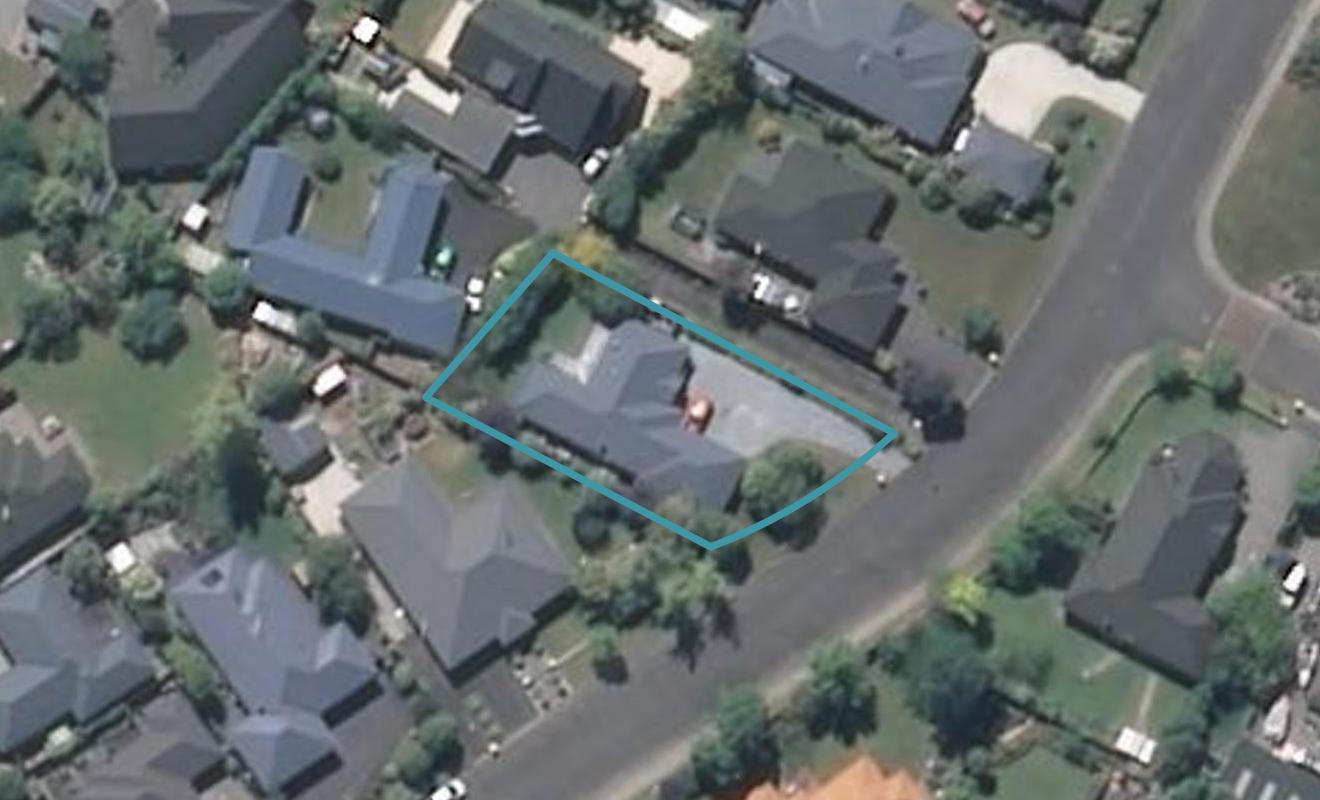 33 Woodglen Drive, Woodend, Woodend - Carousel 1