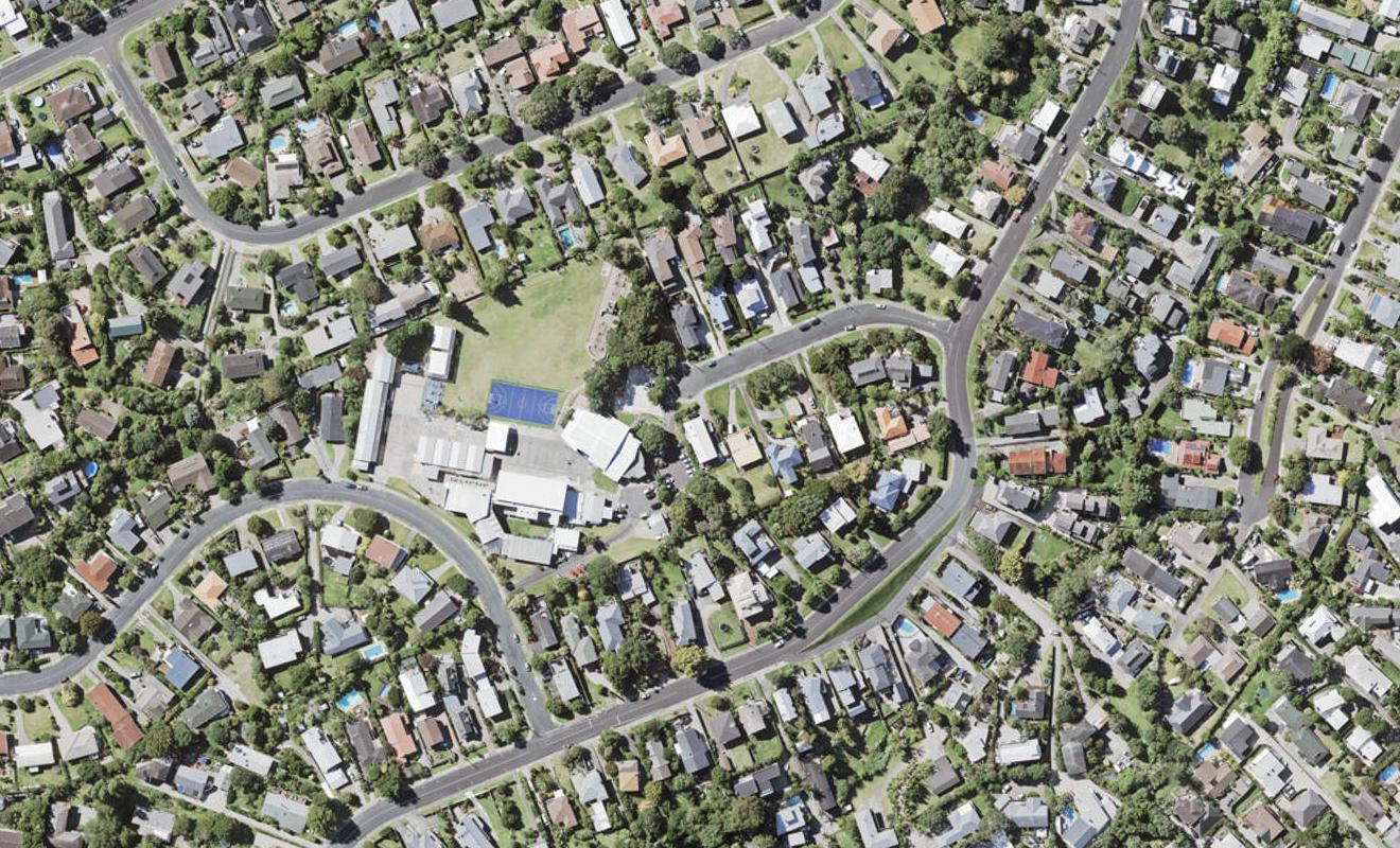 10A Agathis Avenue, Mairangi Bay, Auckland - Carousel 1