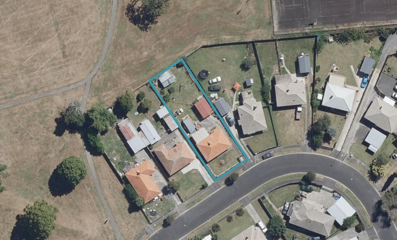 37 Paul Crescent, Fairfield, Hamilton - Carousel 1