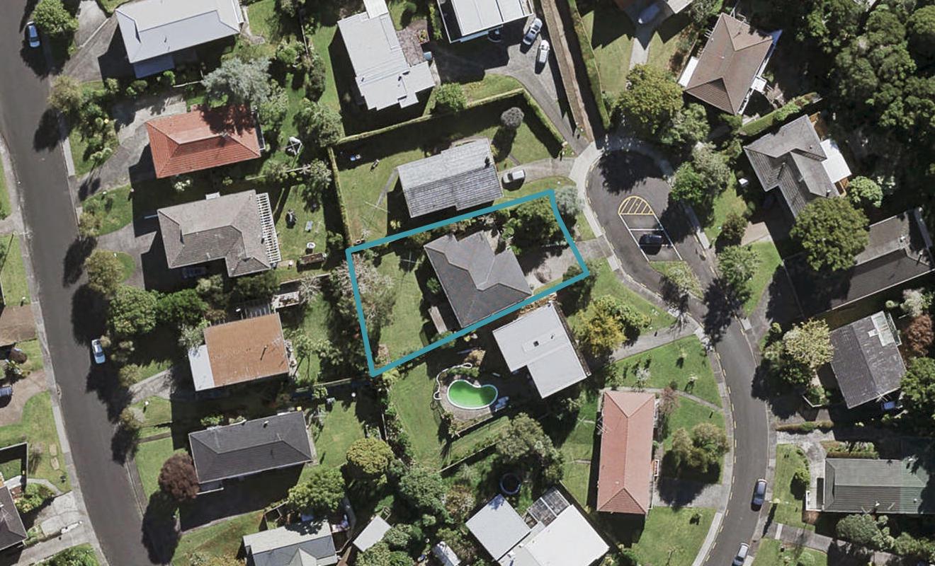 12 Northwick Place, Hillcrest, Auckland - Carousel 1