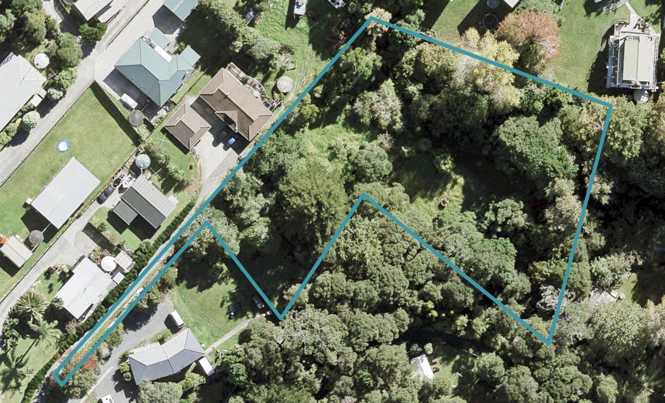 382 Whangaparaoa Road, Stanmore Bay, Whangaparaoa - Carousel 1