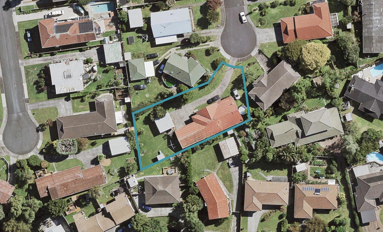 11 Ross Place, Opaheke, Papakura - Carousel 1