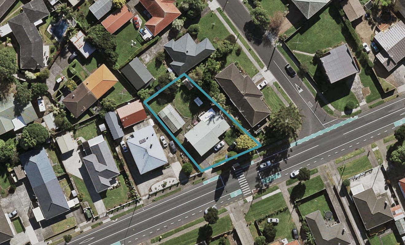 37 Puhinui Road, Manukau, Auckland - Carousel 1