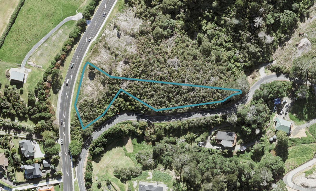 1117A Whangaparaoa Road, Tindalls Beach, Whangaparaoa - Carousel 1