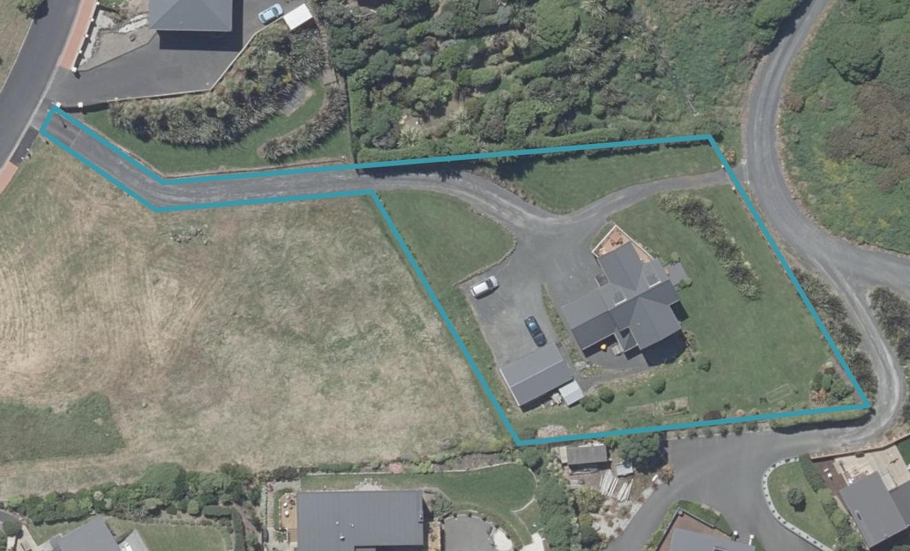 9 Highgrove, Saint Clair, Dunedin - Carousel 1