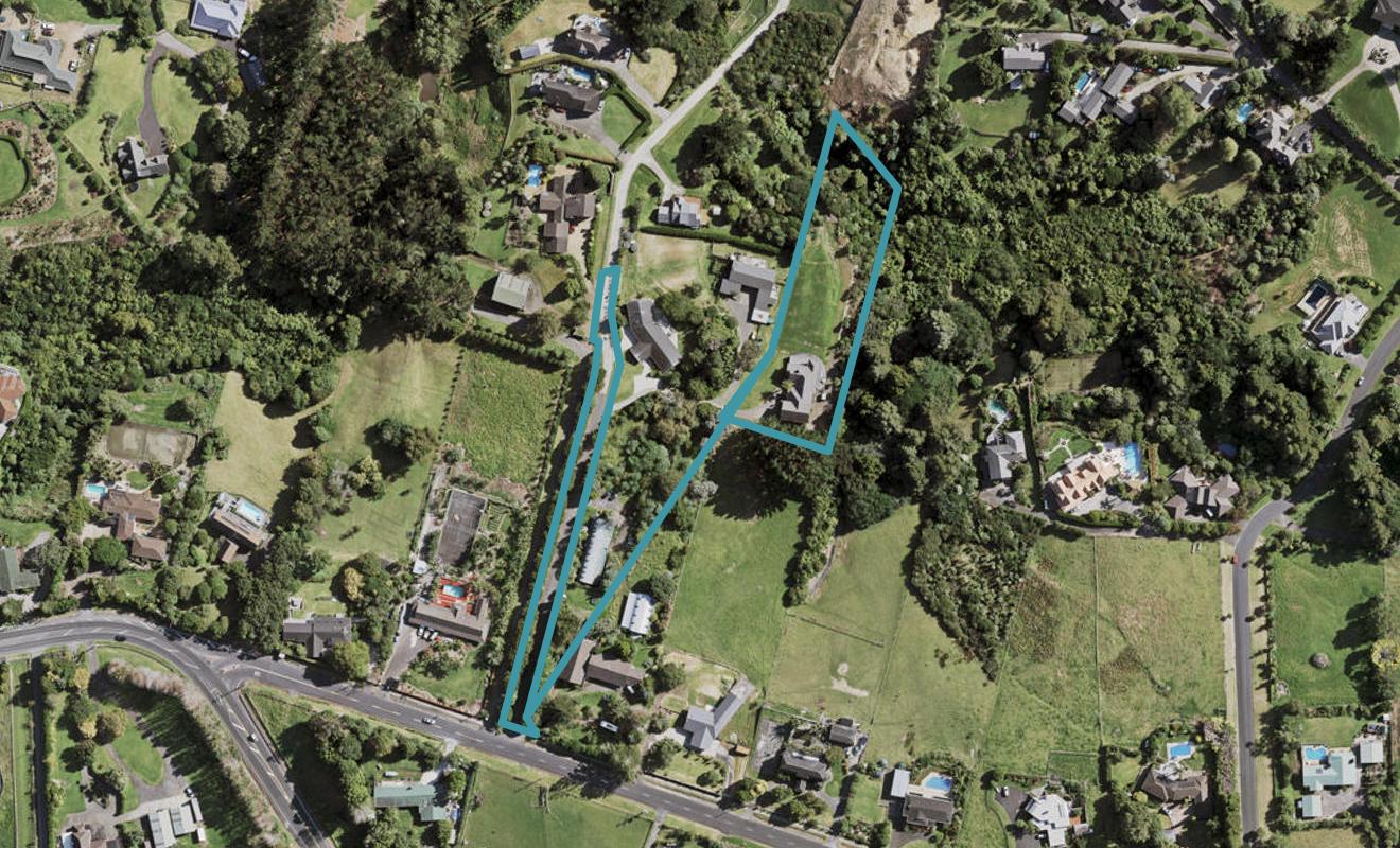 336A Redoubt Road, Totara Park, Auckland - Carousel 1