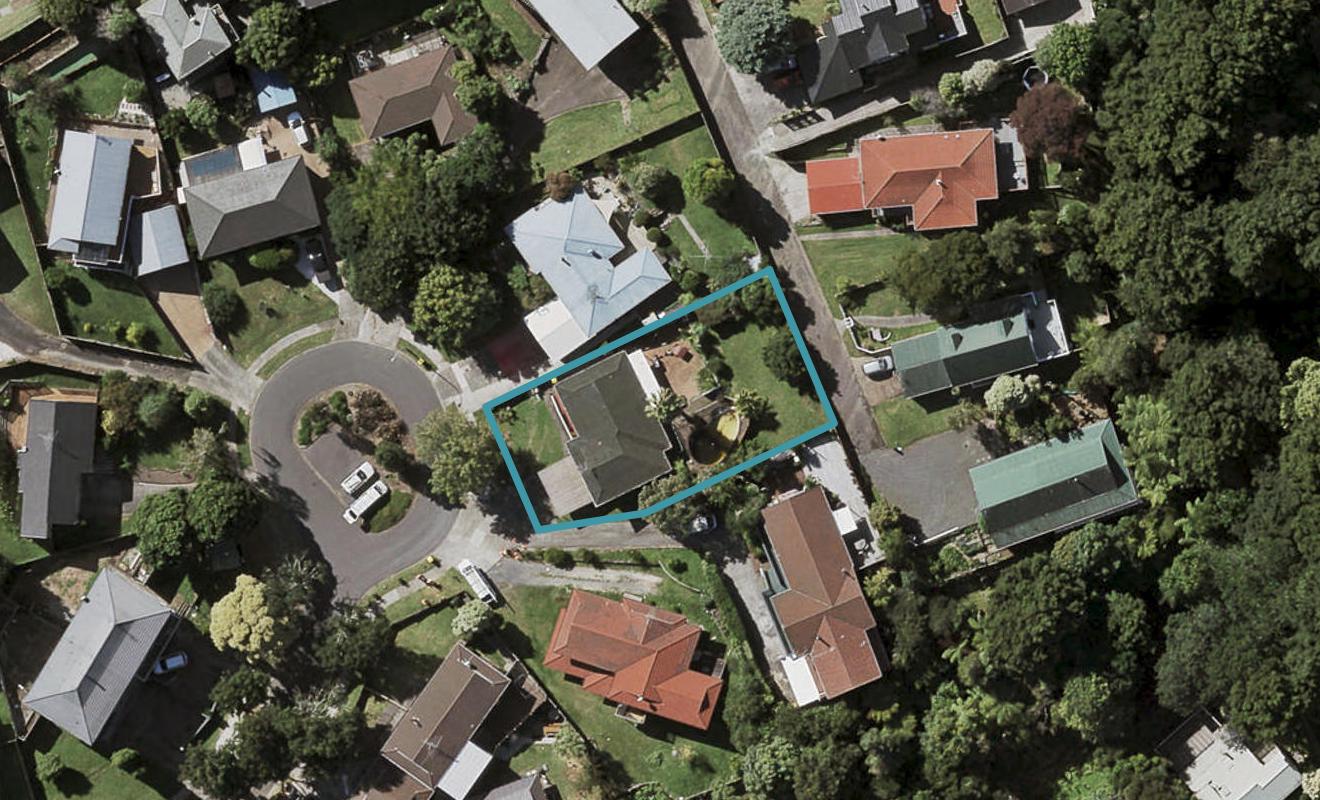 15 Flamingo Court, Goodwood Heights, Auckland - Carousel 1